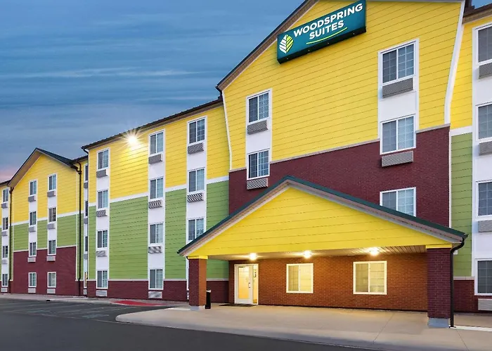 Woodspring Suites Tyler Rose Garden