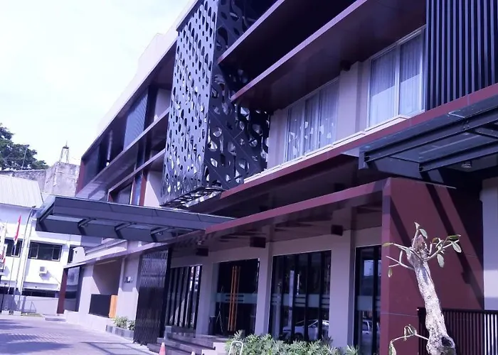 Kuningan Hotels