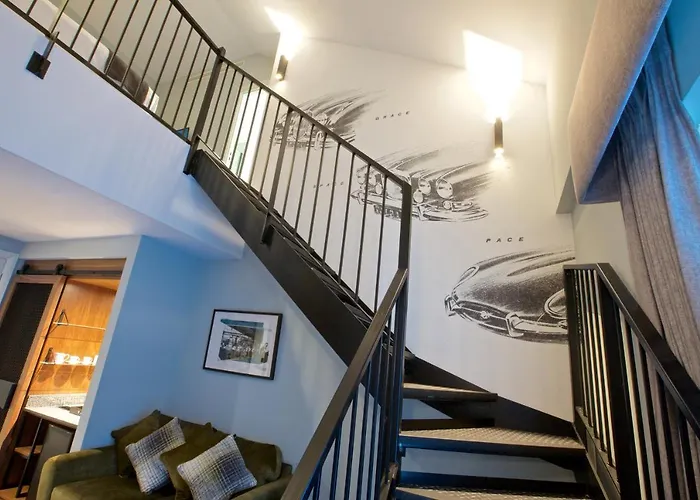 Charlbury Hotels