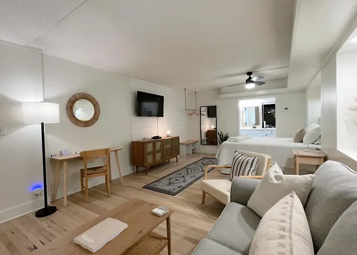 Just Shy Of The Bridge - Waterway Condo 110 Wilmington