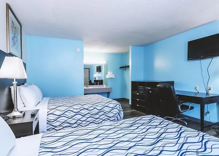 Blue Way Inn & Suites Wellington