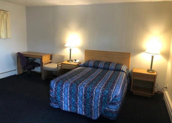 Parkway Motel Neenah