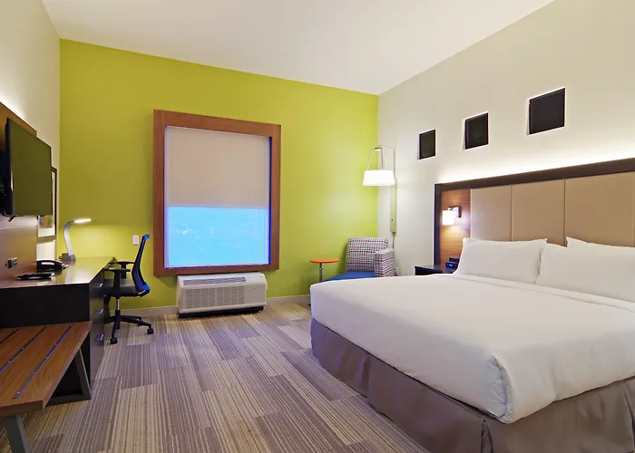 Holiday Inn Express & Suites - Phoenix North - Scottsdale By Ihg