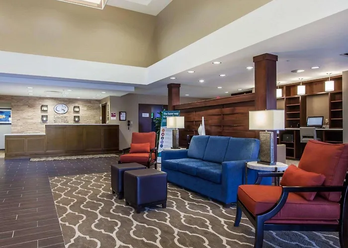 Comfort Suites-Youngstown North