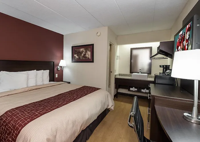 Red Roof Inn Toledo - Maumee