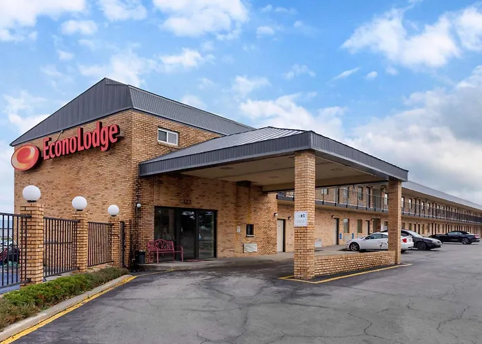 Econo Lodge Belton - Kansas City South