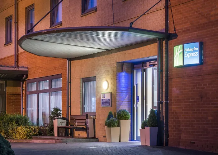 Leicester Hotels