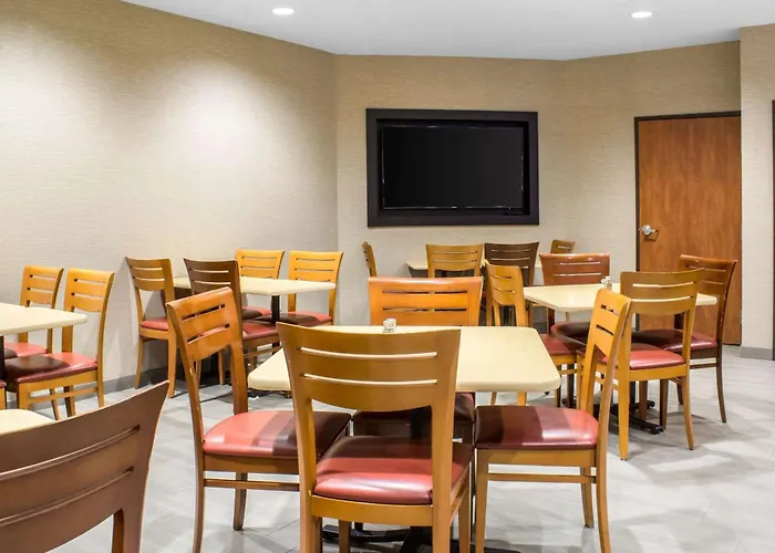 Econo Lodge Ankeny - Des Moines