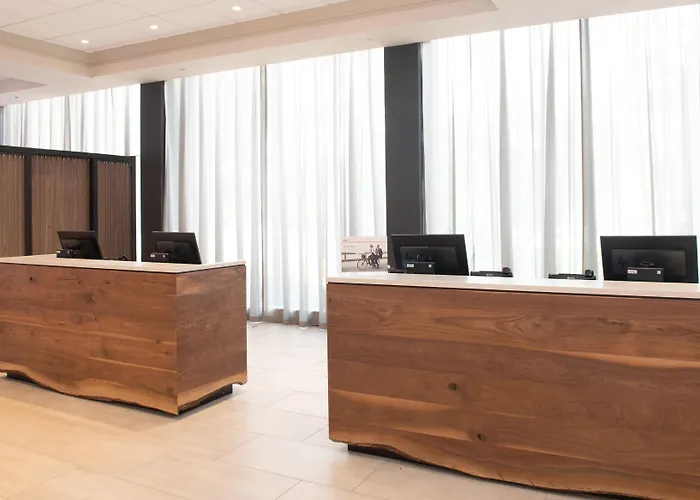 Holiday Inn Baltimore Inner Harbor, An Ihg Hotel