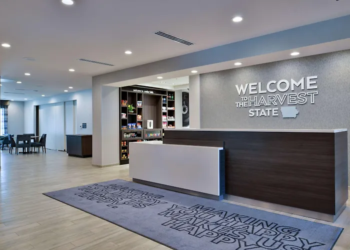 Hampton Inn Cedar Falls Downtown