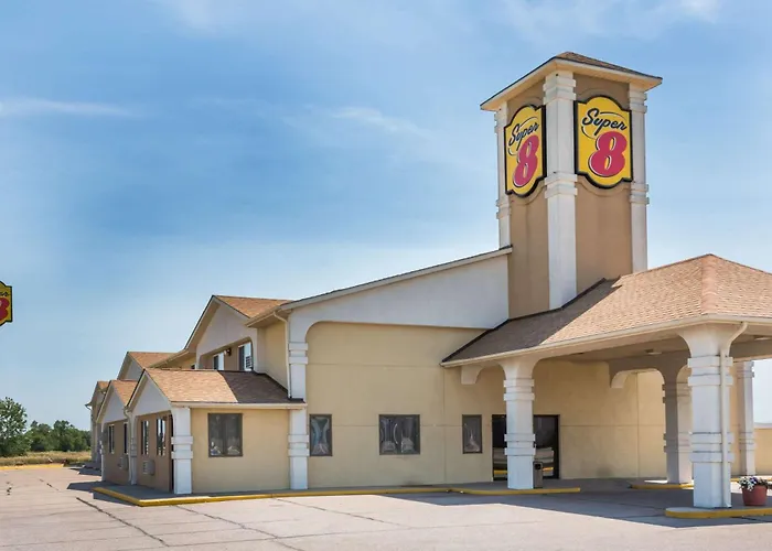 Super 8 By Wyndham Lexington Motel