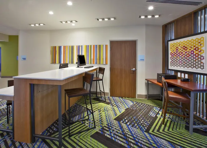 Holiday Inn Express And Suites South Hill By Ihg
