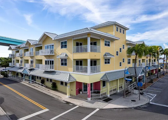 Harbour House At The Inn 307 Fort Myers Beach