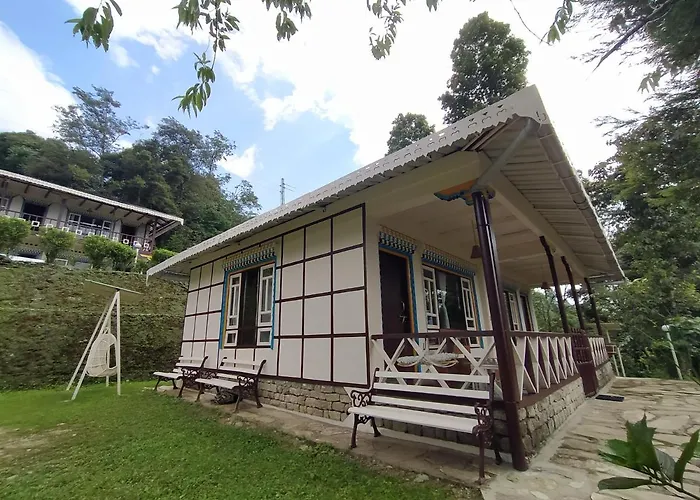 Pelling Hotels