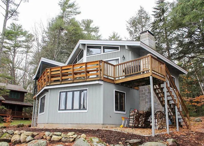 Tree Top Getaway Laconia
