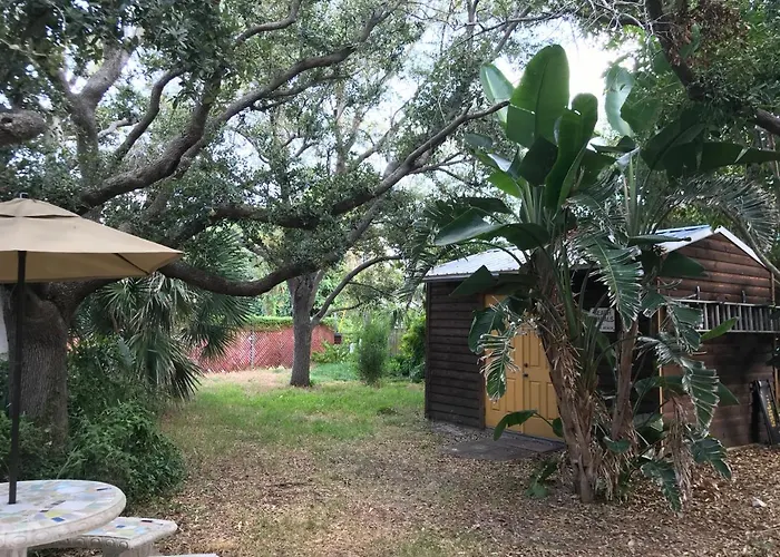 Ocean Breeze Bungalow Cocoa Beach