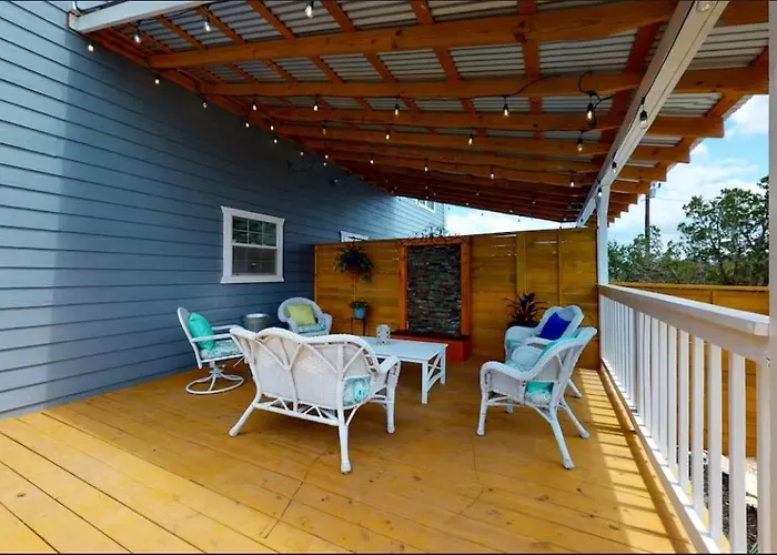 Blue Getaway Hotel Kerrville