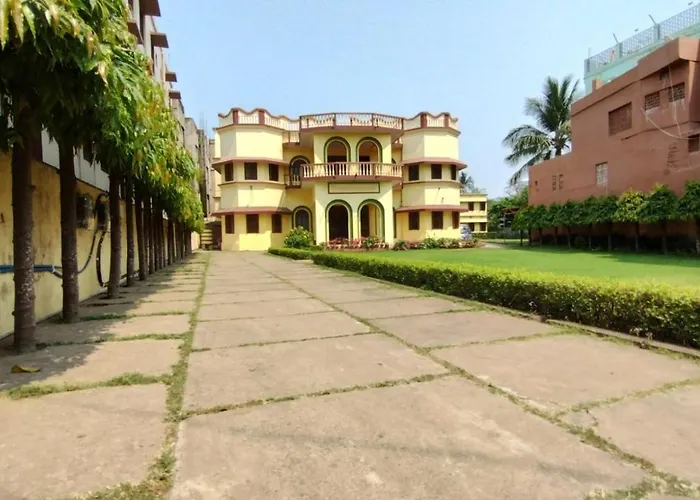 Puri Hotels