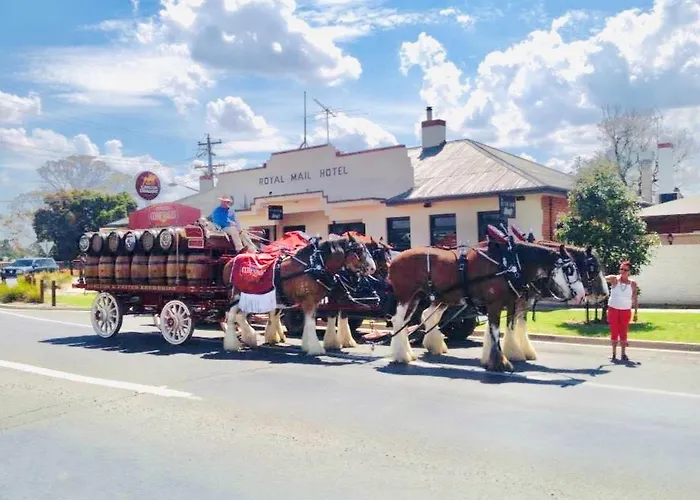 Mulwala Hotels