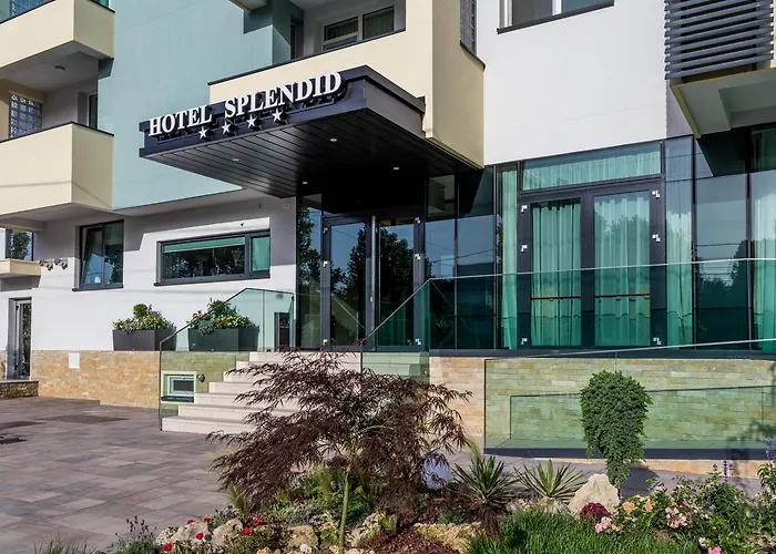 Mamaia Hotels