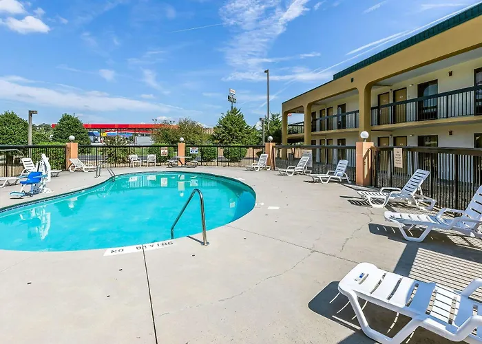 Rodeway Inn Knoxville East