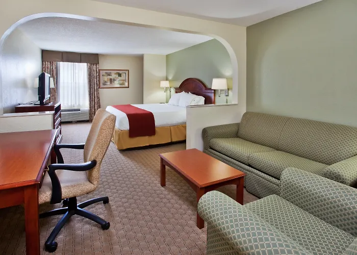 Holiday Inn Express Hotel & Suites Kimball, An Ihg Hotel