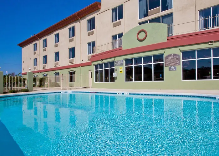Holiday Inn Express Hotel & Suites Live Oak By Ihg