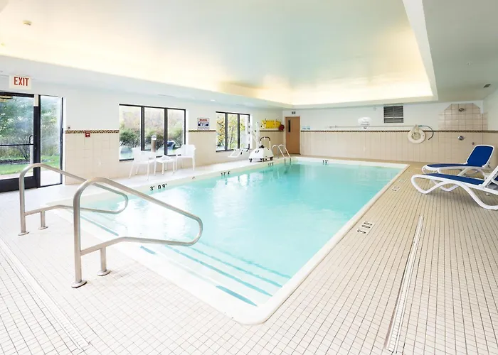 Holiday Inn Express Hotel & Suites Grand Blanc By Ihg