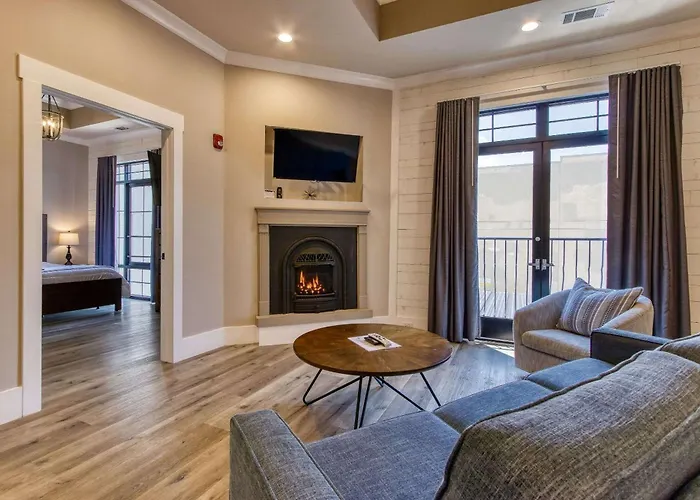 The Historic Central, A New Hotel Collection Property Sevierville