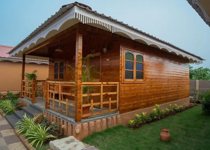 Canaguinim Hotels