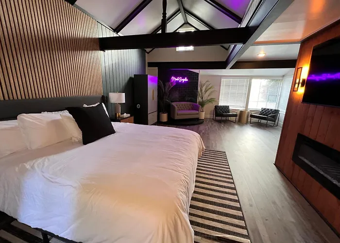 Mendo Bungalow Mendocino