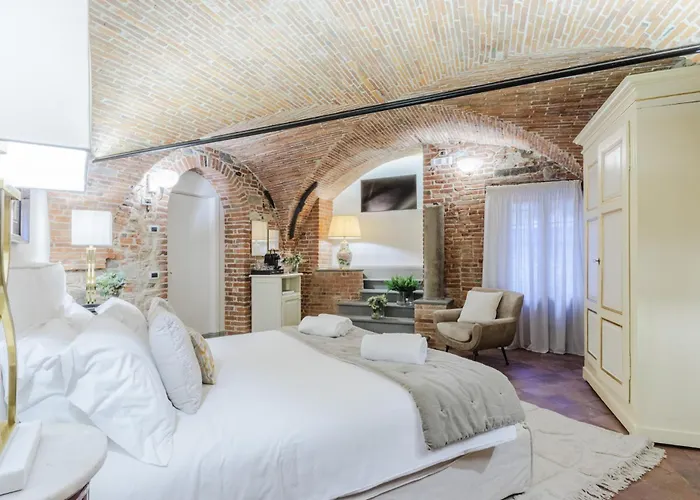 Cinque Terre Hotels