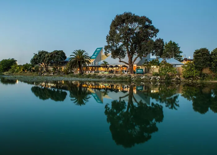 Nelson Hotels