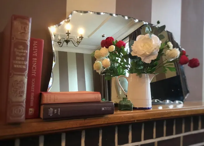 Lumsden Hotels
