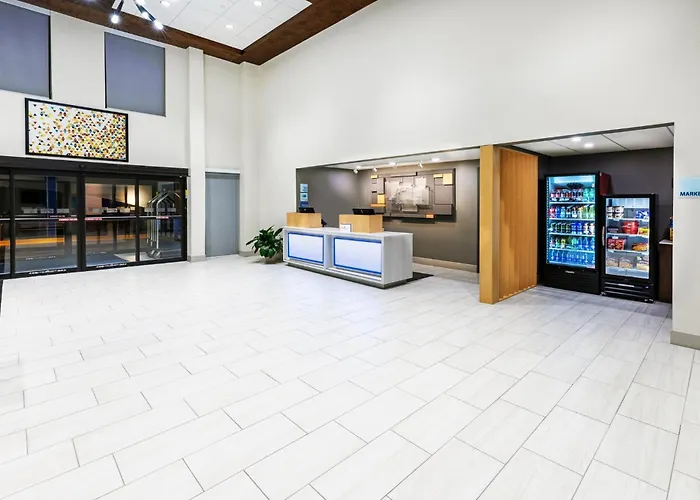 Holiday Inn Express & Suites Sulphur - Lake Charles By Ihg