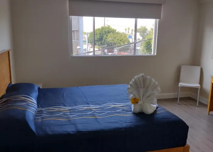 Hotel Catalina Tijuana