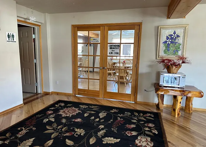 Columbine Inn And Suites Leadville