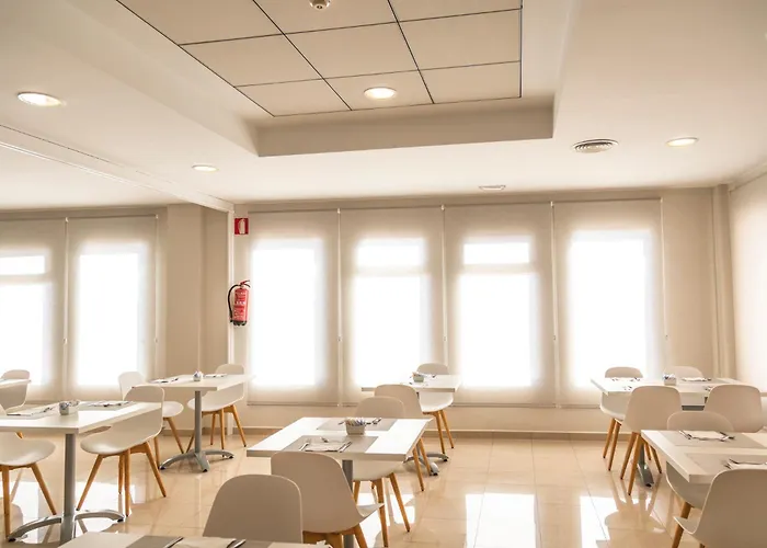 Los Alcazares Hotels