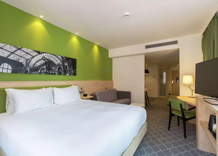 Antwerp Hotels