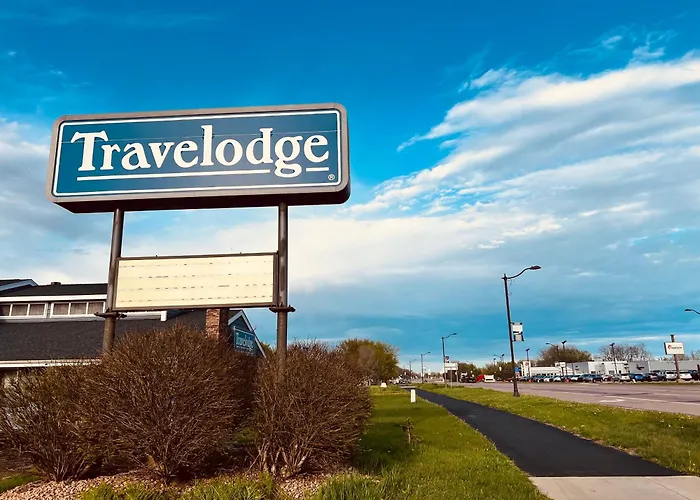 Travelodge By Wyndham Valleyfair Shakopee