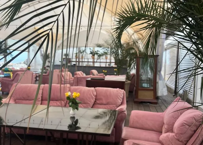 Гранде Петтине Hotel Odesa