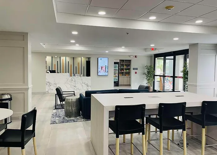 Best Western Plus Sugar Land/Stafford