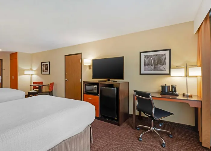 Best Western Cascade Inn & Suites Troutdale
