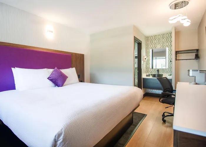 VANCOUVER ISLAND Hotels