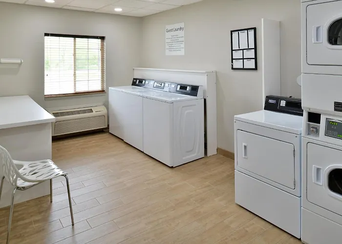 Candlewood Suites Kansas City Northeast By Ihg