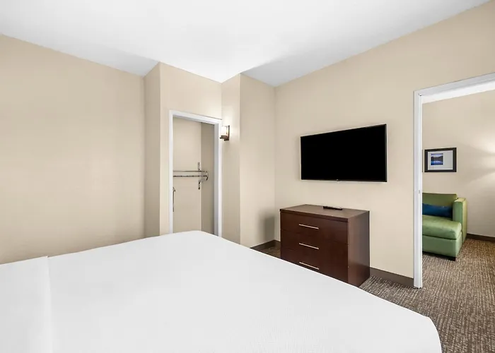 Comfort Inn & Suites Pueblo