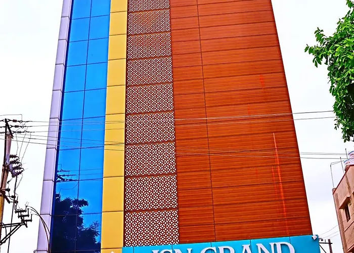 Srikalahasti Hotels