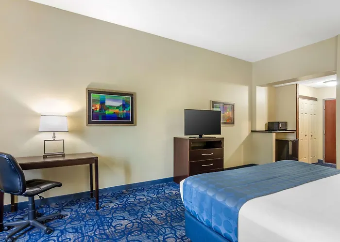 Best Western Plus Waynesboro
