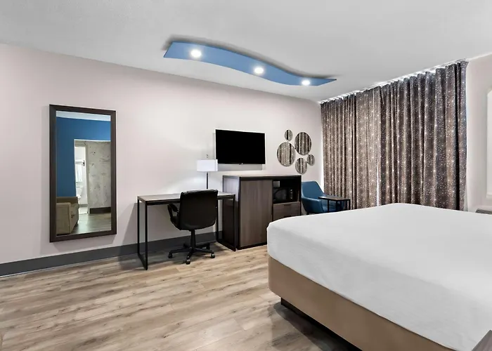 Essex Hotels