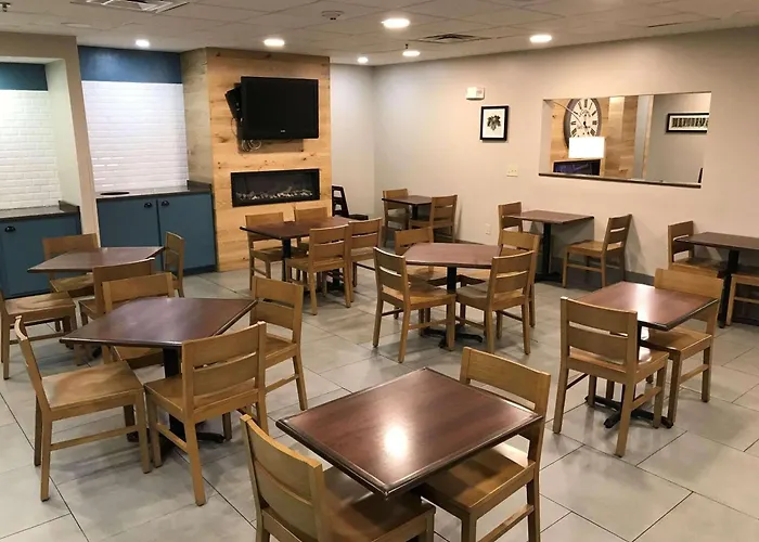 Country Inn & Suites By Radisson, Emporia, Va